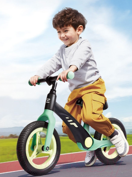 Изображение товара Беговел Hape Мой первый транспорт / E1208_HP (зеленый)