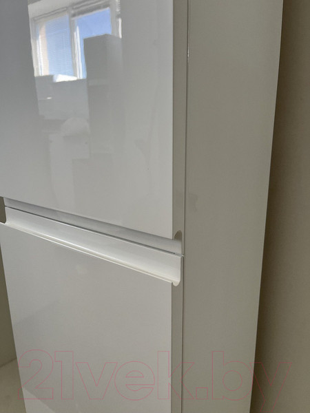 Изображение товара Шкаф-пенал для ванной Garda Grado 23 40 / 26.23.400