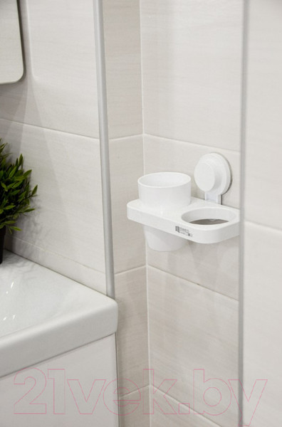 Изображение товара Стакан для зубной щетки и пасты Swed house Wall-Mounted Glass For Toothbrushes R5240