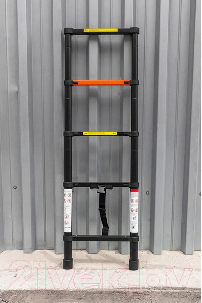 Изображение товара Телескопическая лестница RockForce RF-UP140(56421)