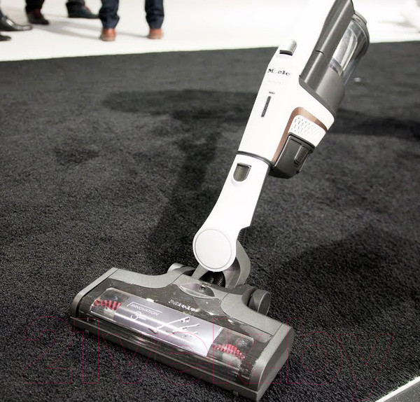 Изображение товара Вертикальный пылесос Miele SOML0 Triflex HX2 / 41OML001EU1 (белый лотос)