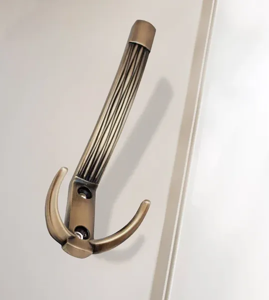 Изображение товара Крючок для одежды Trodos ZY-213А 3-рожковый сплав ЦАМ (бронза)