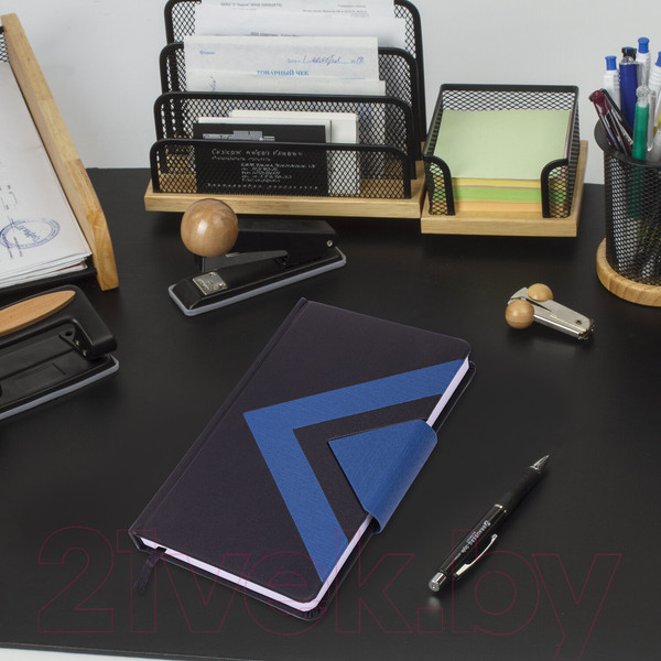 Изображение товара Ежедневник Brauberg Waves / 114453 (160л, черный/синий)