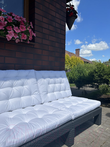 Изображение товара Подушка для садовой мебели Loon Чериот 60x60 / PS.CH.60x60-7 (белый)