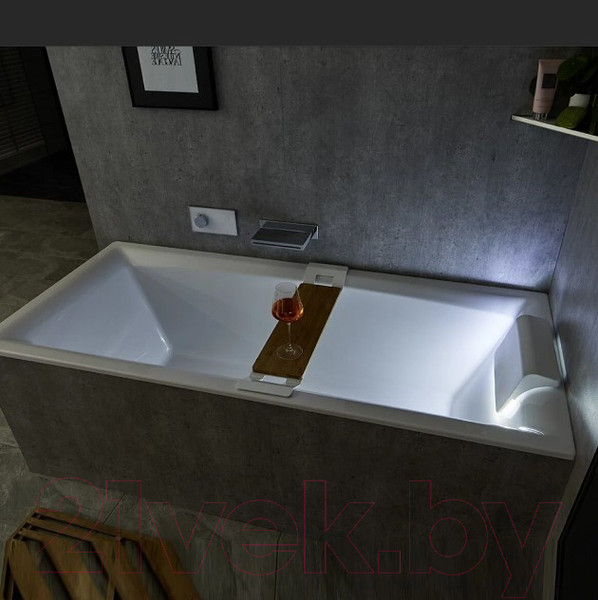 Изображение товара Ванна акриловая Riho Still Square Led 170 / BR0200500K00132 (с подголовником)