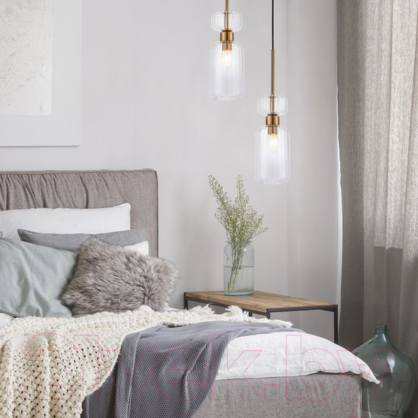 Изображение товара Потолочный светильник ESCADA 1141/1S (античная медь/прозрачный)