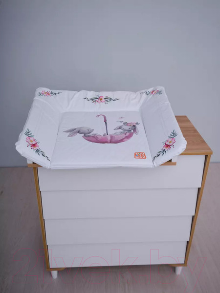 Изображение товара Пеленальный матрас Топотушки Зайка-Акварель New №2 (80x71)