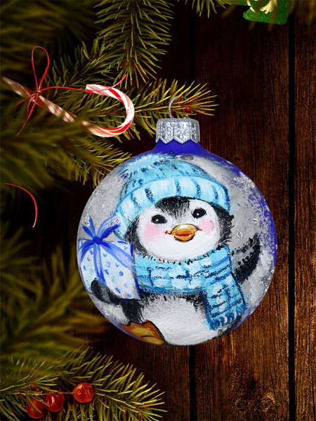 Изображение товара Шар новогодний Декарт Пингвин с подарком 8Ш0070 (8см, синий)