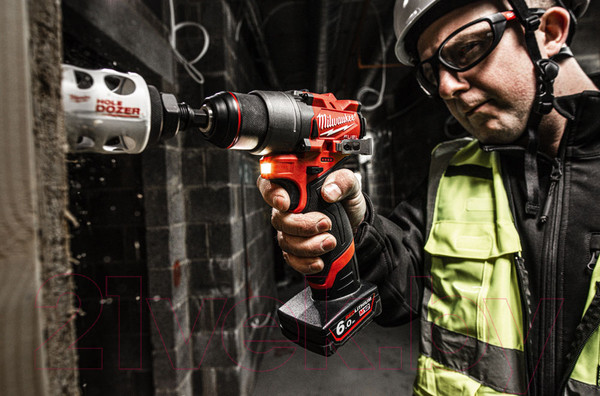Изображение товара Аккумуляторная дрель-шуруповерт Milwaukee M12 FDD2-0 / 4933479872