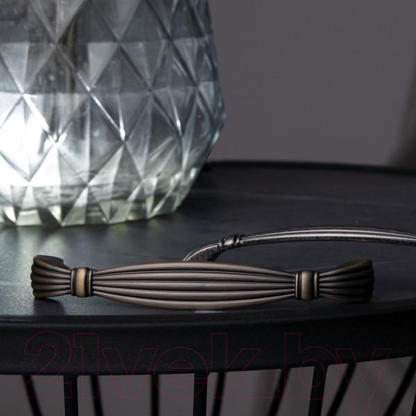 Изображение товара Ручка для мебели AKS Magia-128 (матовая античная латунь)