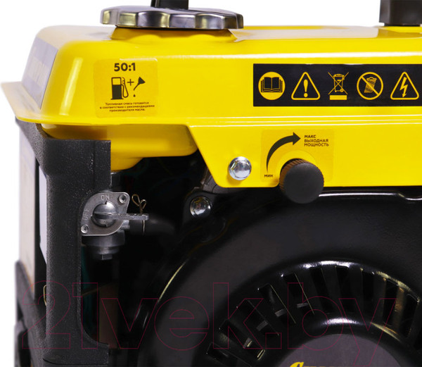 Изображение товара Бензиновый генератор Champion IGG1001