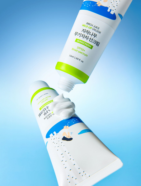 Изображение товара Крем солнцезащитный Round Lab Mild-up Sunscreen SPF50+PA++++ с березовым соком (50мл)