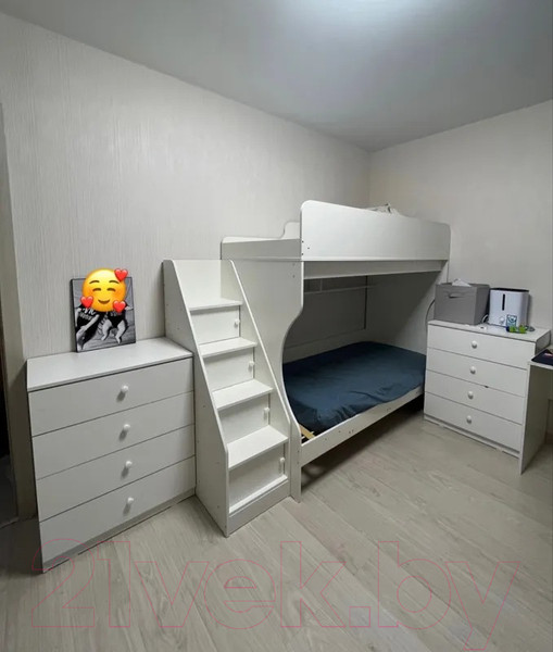 Изображение товара Двухъярусная кровать Капризун 6 Р443-4 с лестницей (белый)