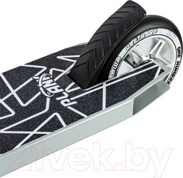 Изображение товара Самокат трюковый Plank Whip P21-WHIP-110BKGY (черный/серый)
