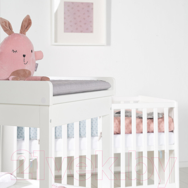 Изображение товара Столик пеленальный Roba С матрасиком / 212060WEV230 (белый)