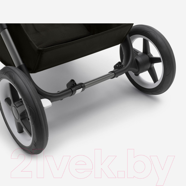 Изображение товара Детская универсальная коляска Bugaboo Donkey 5 2 в 1 с капюшоном (Black/Forest Green)