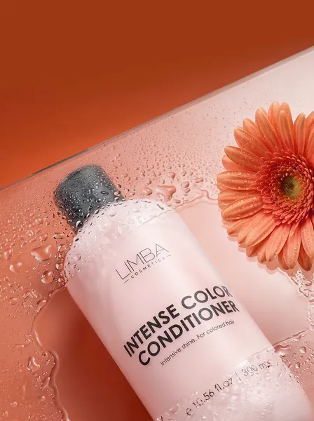 Изображение товара Кондиционер для волос Limba Cosmetics Intense Color Conditioner lmb53 (300мл)