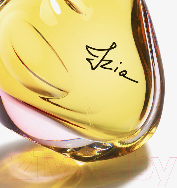 Изображение товара Парфюмерная вода Sisley Paris Izia For Her (30мл)