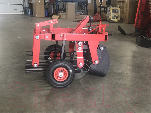 Изображение товара Картофелевыкапыватель Краян КВ-05 (пневматические колеса)