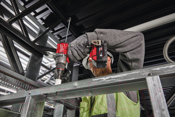 Изображение товара Аккумуляторная дрель-шуруповерт Milwaukee M18 FDD3-502X / 4933479863