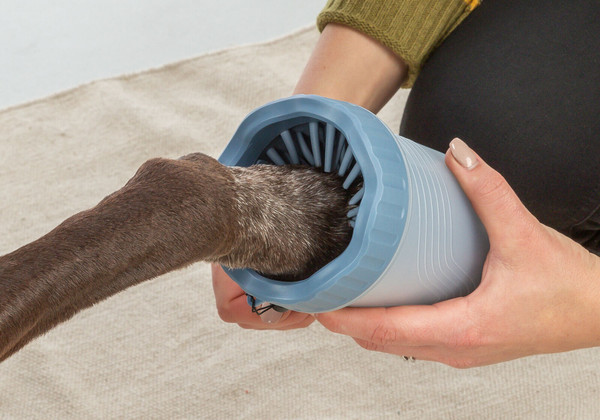 Изображение товара Лапомойка для собак Trixie 25704 (S–M, синий)