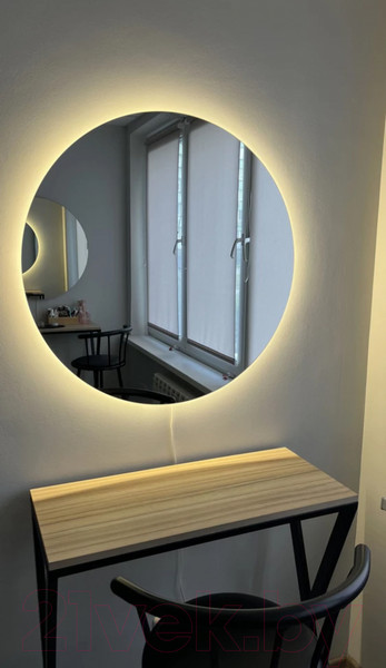 Изображение товара Зеркало Emze 70 / LED.70.70.SW.4К (c подсветкой)