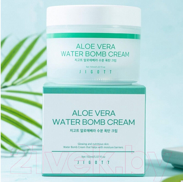 Изображение товара Крем для лица Jigott Aloe Vera Water Bomb Cream Улажняющий с экстрактом Алоэ Вера (150мл)