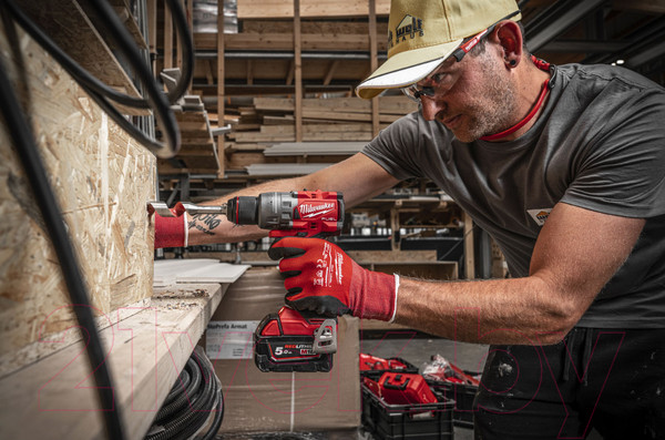 Изображение товара Аккумуляторная дрель-шуруповерт Milwaukee M18 FDD3-0X / 4933479862