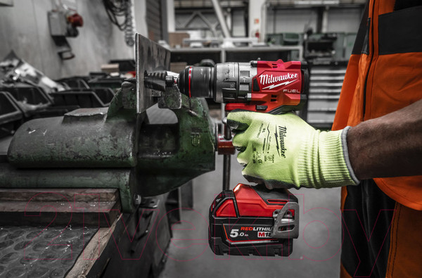 Изображение товара Аккумуляторная дрель-шуруповерт Milwaukee M18 FPD3-0X / 4933479859