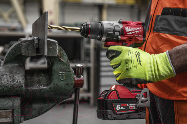 Изображение товара Аккумуляторная дрель-шуруповерт Milwaukee M18 FPD3-0X / 4933479859