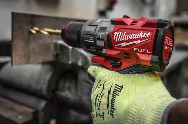 Изображение товара Аккумуляторная дрель-шуруповерт Milwaukee M18 FPD3-0X / 4933479859