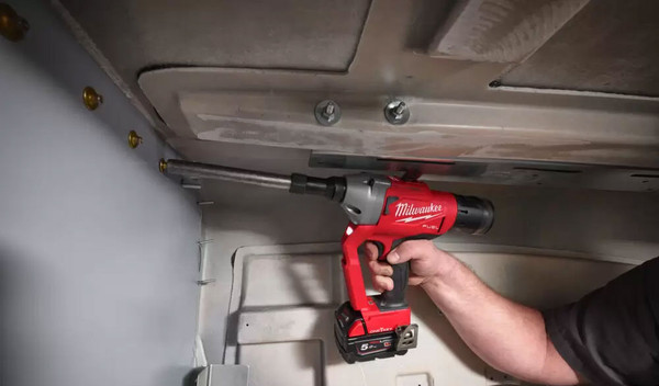 Изображение товара Аккумуляторный заклепочник Milwaukee M18 ONEFPLT-0X / 4933478637