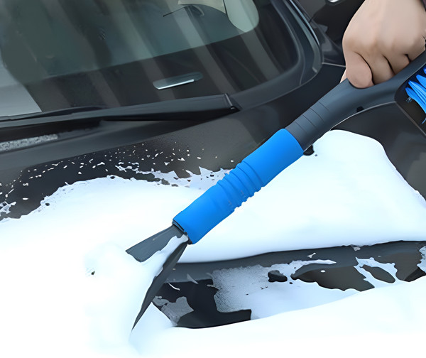 Изображение товара Щетка для автомобиля Frost Guard ST-07