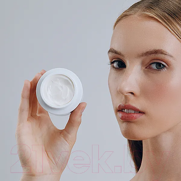 Изображение товара Крем для лица Janssen Hyaluron Replenish Cream Питательный регенерирующий (50мл)