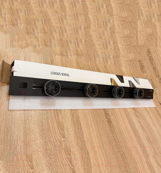 Изображение товара Трековая розетка Track socket Шинопровод 100см + 4 Евро розетки (черный)