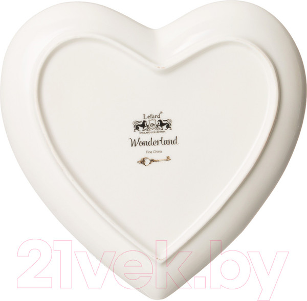 Изображение товара Тарелка столовая обеденная Lefard Wonderland Сердце / 590-535