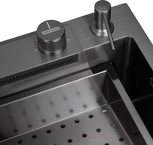 Изображение товара Мойка кухонная со смесителем Arfeka AF PVD Nano 75x46 (черный)