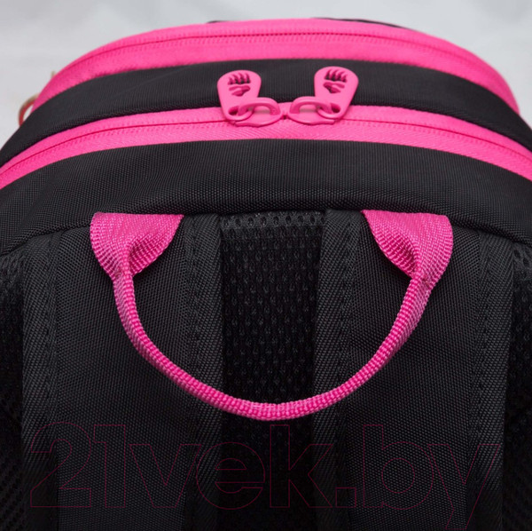 Изображение товара Школьный рюкзак Grizzly RG-463-1 (черный/розовый)