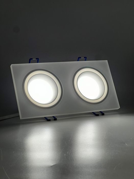 Изображение товара Точечный светильник Truenergy 21241