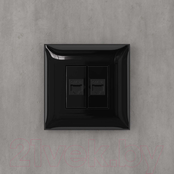 Изображение товара Розетка DKC Avanti RJ-45 / 4402664 (черный квадрат)