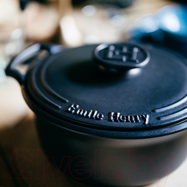 Изображение товара Кастрюля Emile Henry Sublime 774740 (графит)