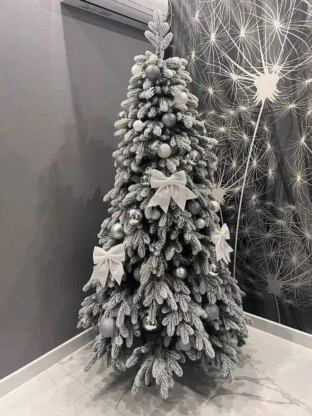 Изображение товара Ель искусственная National Tree Company Ариадна заснеженная / АРД/ЗСН-210 (210см)