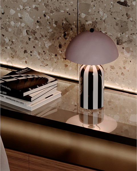 Изображение товара Прикроватная лампа Bergenson Bjorn Anniken / BB0000177 (черный/белый/лиловый)