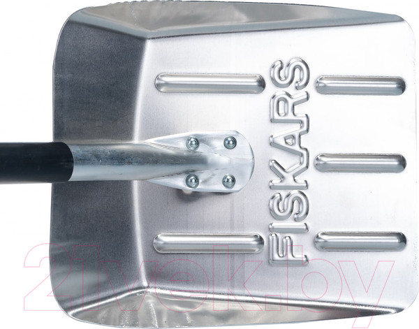 Изображение товара Лопата для уборки снега Fiskars 1000740