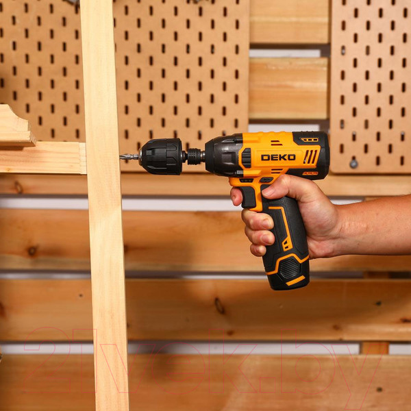 Изображение товара Аккумуляторный шуруповерт Deko DKIS12-Li / 063-4390