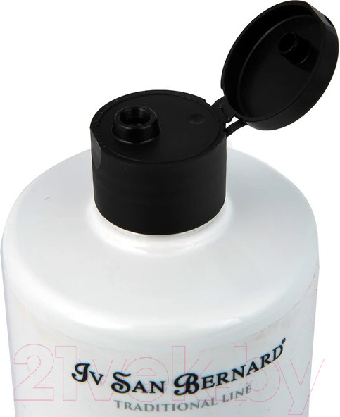 Изображение товара Кондиционер для животных Iv San Bernard Traditional Line Banana для средней шерсти / BALB500 (500мл)