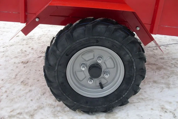 Изображение товара Прицеп Механический завод ТМ-2/550  (колеса R13)