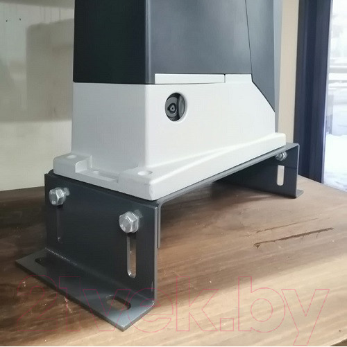 Изображение товара Площадка регулировочная для ворот Nice CRA8