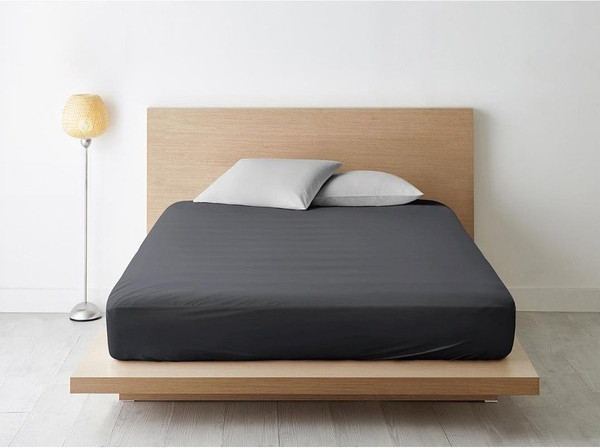 Изображение товара Простыня Ночь нежна Графит на резинке 90x200x20 / 812