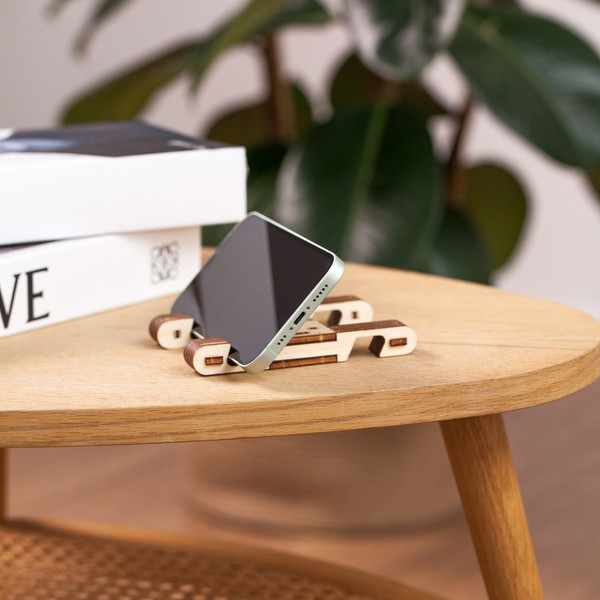 Изображение товара Сборная модель Drovo Подставка под гаджет / DR011